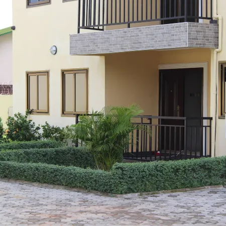 Evergreen Apartments