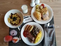 Four Points by Sheraton Greensboro Airport - Parkering
