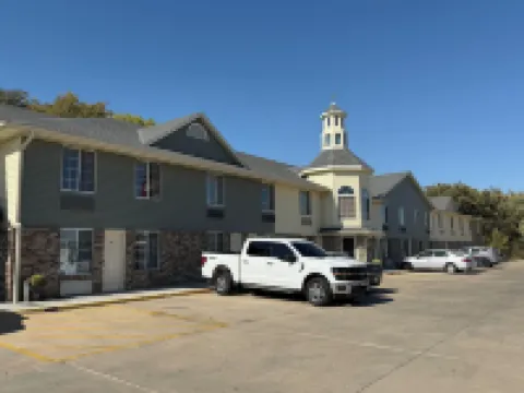 Victorian Inn Hotels in Beatrice