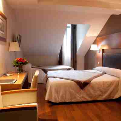 Alti Hôtel Rooms