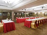 Clarks Avadh Hotele w: Lucknow