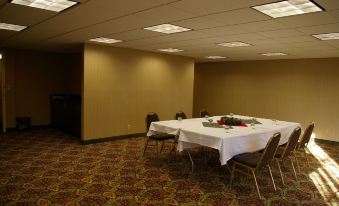 Sturbridge Host Hotel and Conference Center