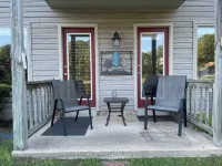 Rest Up Resort-Waterfront 1Bed 2Bath Condo-Prime Location-Swim Dock-Great Views! Hotels near Memorial Field Airport