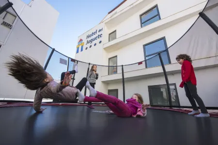 Hotel del Juguete Отели в г. Оніл