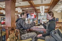 Beaver Run Resort - bar