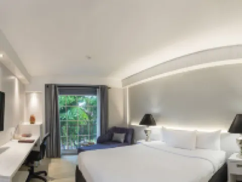 ロイヤル・トラリカ パラマリボのホテル