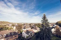Design apartment centrally located in Andernach with top view, WiFi, kitchen, parking space