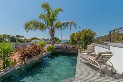 Whale Away Guest House Hotels in Voelklip