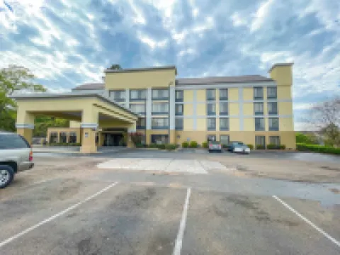 OYO Townhouse Jackson - Ridgeland Hotels in Jackson