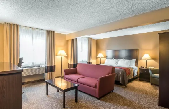 索格蒂斯舒適酒店