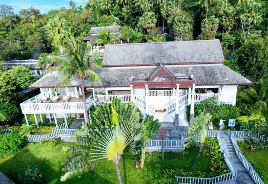 센타라 빌라스 사무이 개인 빌라와 수영장