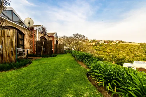 Dutton's Cove Guest House