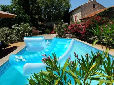 Une Parenthese Pour Deux Hotels in Cavaillon