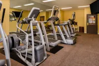 Azure Hotel & Suites, Trademark Collection by Wyndham - Gym