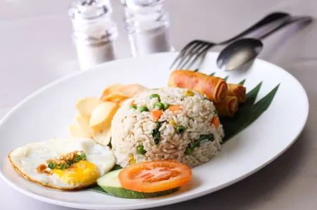 Grand Orient Hotel Perai Отели рядом с достопримечательностью «Chai Leng Park Aquarium»