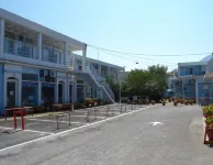 Seafront Studios and Apartments - parcheggio