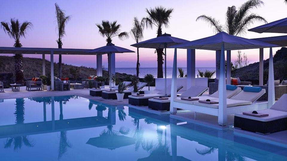Aurora Luxury Suites