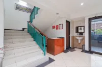 레드도어즈 @ 부아 바투 Bandung Kidul 호텔