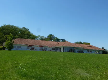 Fasthotel Well Inn Mâcon Sud - un hôtel FH Confort Отели в г. Жульена