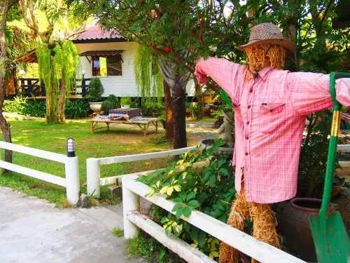 Tahjeen Riverhome Hotels in Doem Bang Nang Buat District