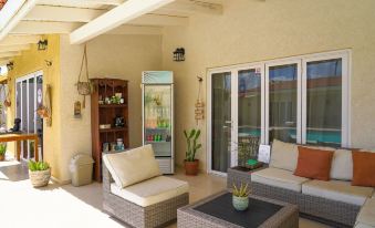 Arubas Bakval Suites