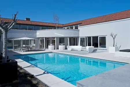 D-Hotel Отели в г. Мускрон