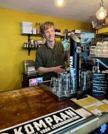 Hostel the Golden Stork Отели рядом со станцией Den Haag Hs Railway Station