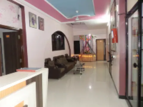 Hotel Amit Plaza Hotels in Dhule