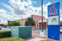 Motel 6 Page, AZ - vasca da bagno
