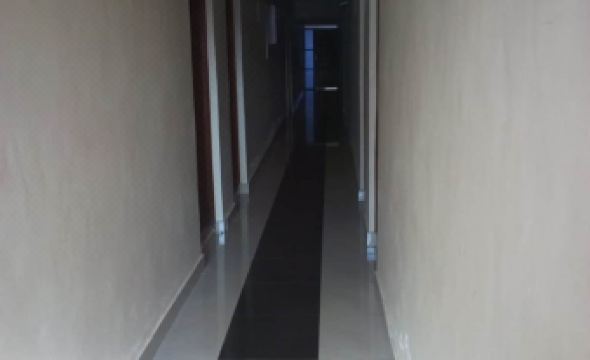 Summer Springs Hotel