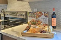 Luxury Mountainside Chalet - 35 Mins from Jackson, WY Hotel a Alpine