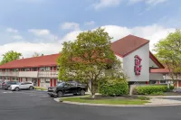 Red Roof Inn Detroit-Rochester Hills/ Auburn Hills Hotels near Metro 37 Recording Studio