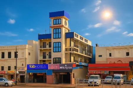 FabHotel Raghunandan Inn
