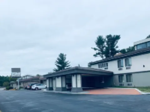 Ramada by Wyndham Stevens Point Hotels in Stevens Point