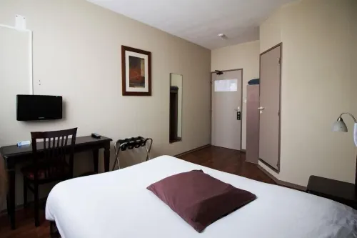 Villefranche Ambiance Hotel Limas