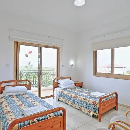 Villa Athina Finiki