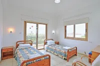Villa Athina Finiki