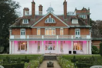 Saltcote Place Hotels near Great Dixter House & Gardens