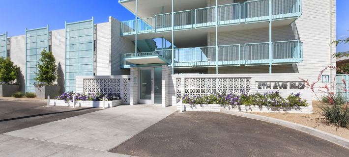 Modern Designer Studio with Pool Các khách sạn ở Phượng Hoàng
