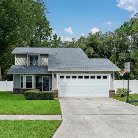 Saltwater Pool I Firepits I Large Fenced Backyard I 4 Miles to Beach