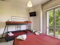 Hotel Ausonia B&B RiMiNi โรงแรมใกล้มารินา เซ็นโทร
