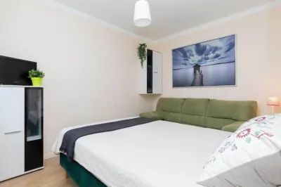 Luxurious Apartment, 4 Bedrooms, Pobierowo