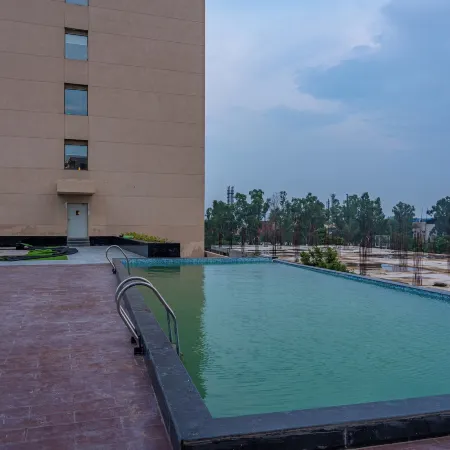 Ramada Encore By Wyndham Bhiwadi Phool Bagh Chowk