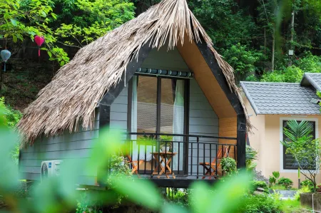 Hoang Minh Mountainside Villa