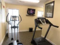 Affordable Suites of America Augusta - Gym