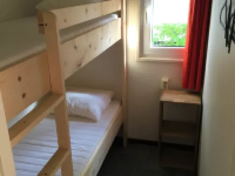 Cozy Glamping Chalet in Palamós with Garden View