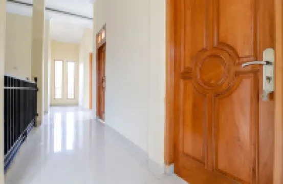 Dewisri Homestay Hotels in Pajangan