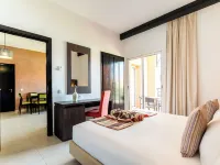 Zephyr Hotel Club Resort and Spa Hoteles cerca de Centro histórico