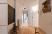 Huswell - Apartment on Top Location in Knokke with Parking