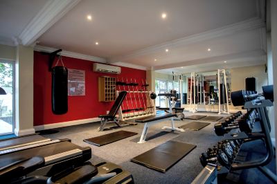 Gym The Caledon Hotel Photo